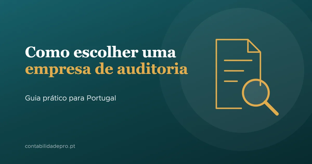 Ilustração de uma lupa sobre um documento sobre fundo verde-petróleo, com o título Como escolher uma empresa de auditoria